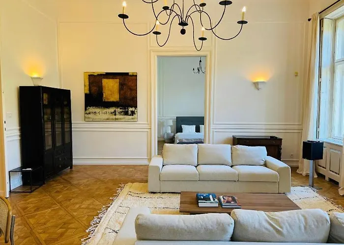 Andrassy 28, Next To Opera *
