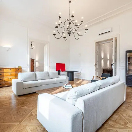 Andrassy 28, Next To Opera, Parking *