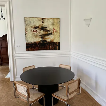 Apartment Andrassy 28, Next To Opera, Parking *