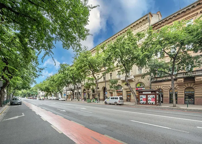 Andrassy 28, Next To Opera アパート ブダペスト