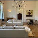 Appartement Andrassy 28, Next To Opera Boedapest